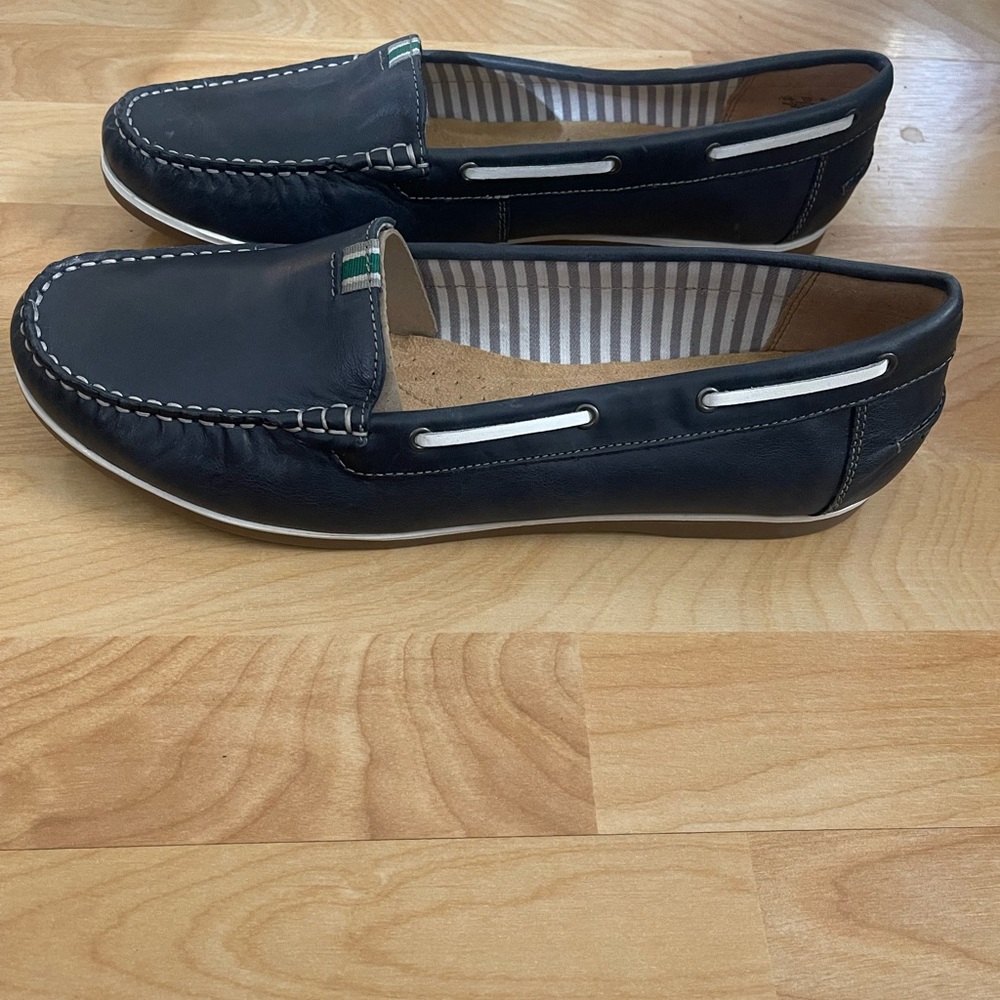 New without box woman’s Naturalizer Hanover Boat Shoe Navy size 12W - Picture 5 of 15
